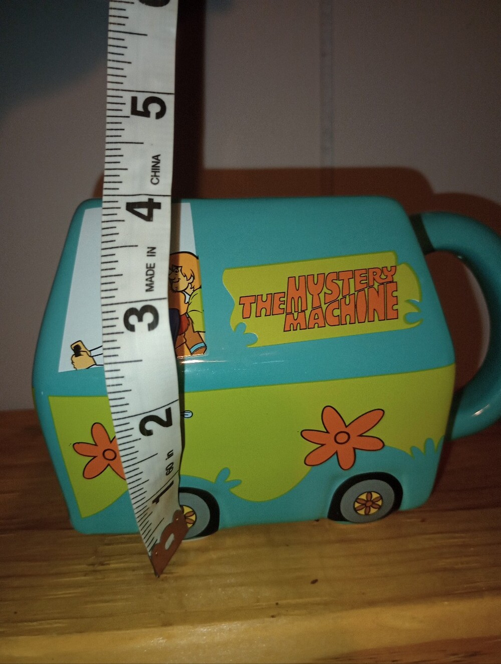 Scooby-Doo Mystery Machine Mug - Picture 8 of 8